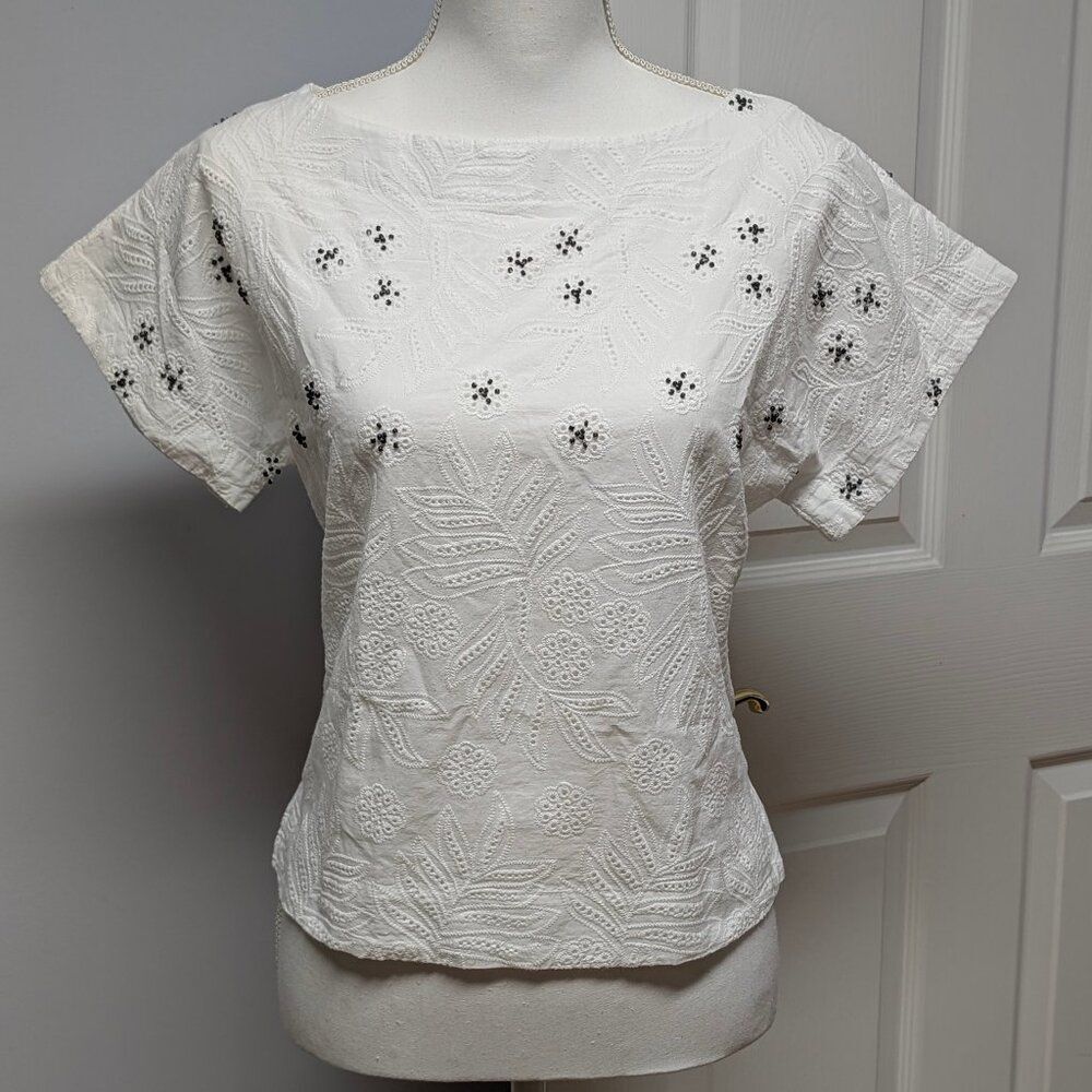 Solitaire Linen Embroidered Blouse Size S